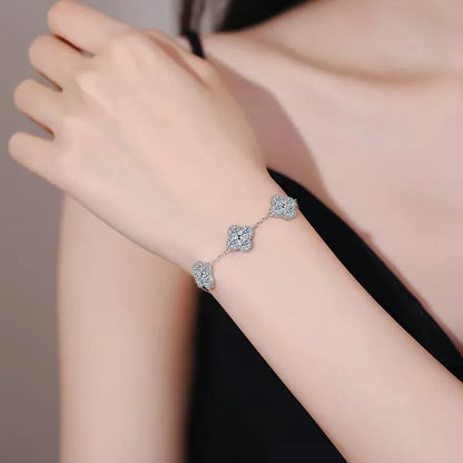 Clover Sparkle Bracelet